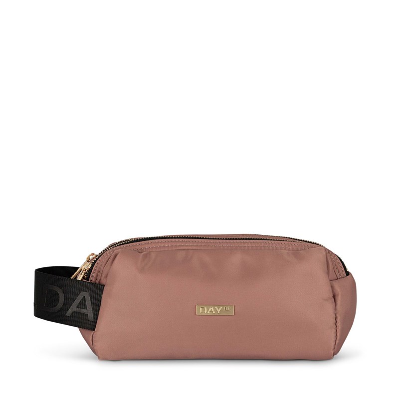 DAY ET Penalhus Day RE-Logo Band  Mørk Rosa 1