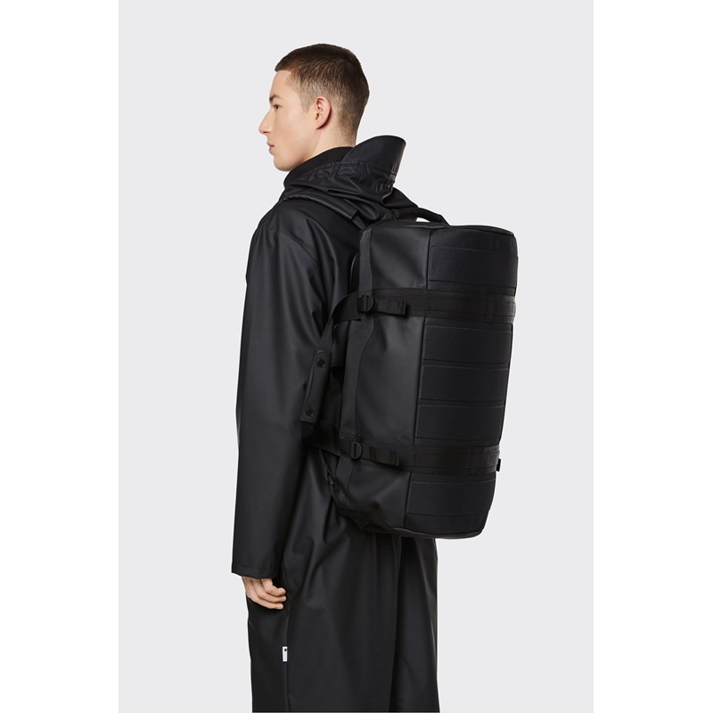 RAINS Ryggsäck Duffel Bag S Svart 6