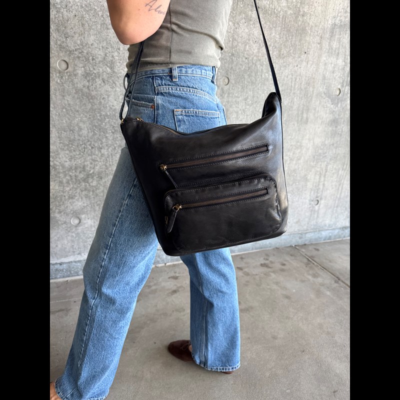 Aura Crossbody Trinidad Svart 7