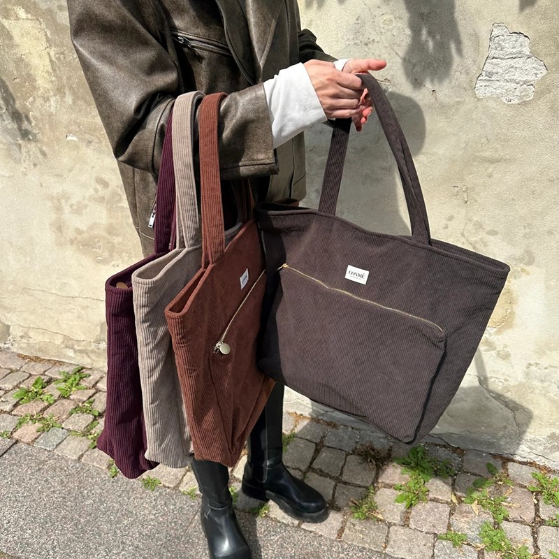 Conmé Shopper Andrea M. Brun 7