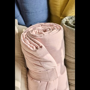 Ib Laursen Filt Klassisk quilt Rosa alt image