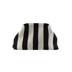 By Stær Clutch Alba Svartvitt