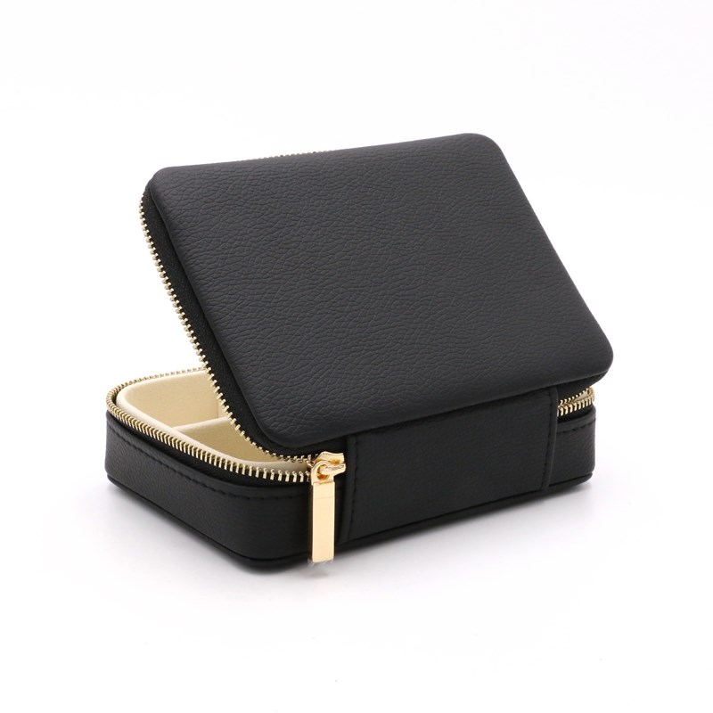 HERA Smykkeskrin lille Sort 4