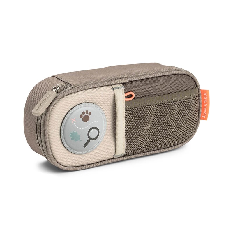 Done By Deer Penalhus Tiny trails Sand 1