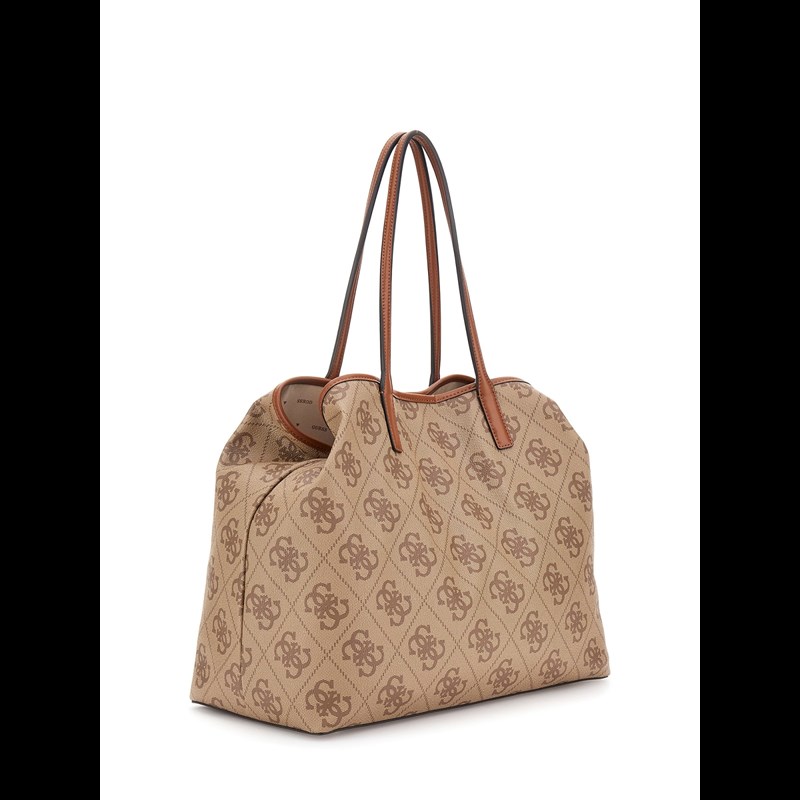 Guess Shopper Erenia Kamel 2