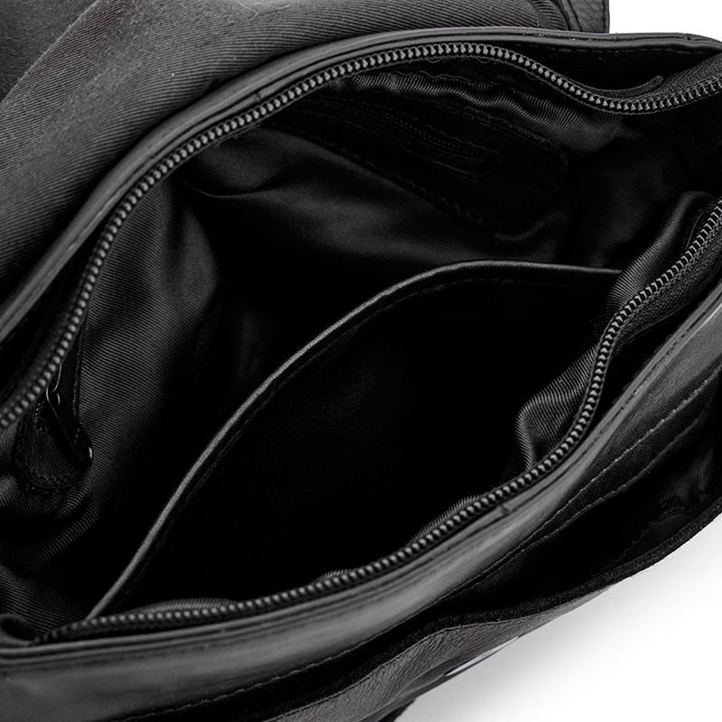 Pia Ries Crossbody Mare  Svart 10