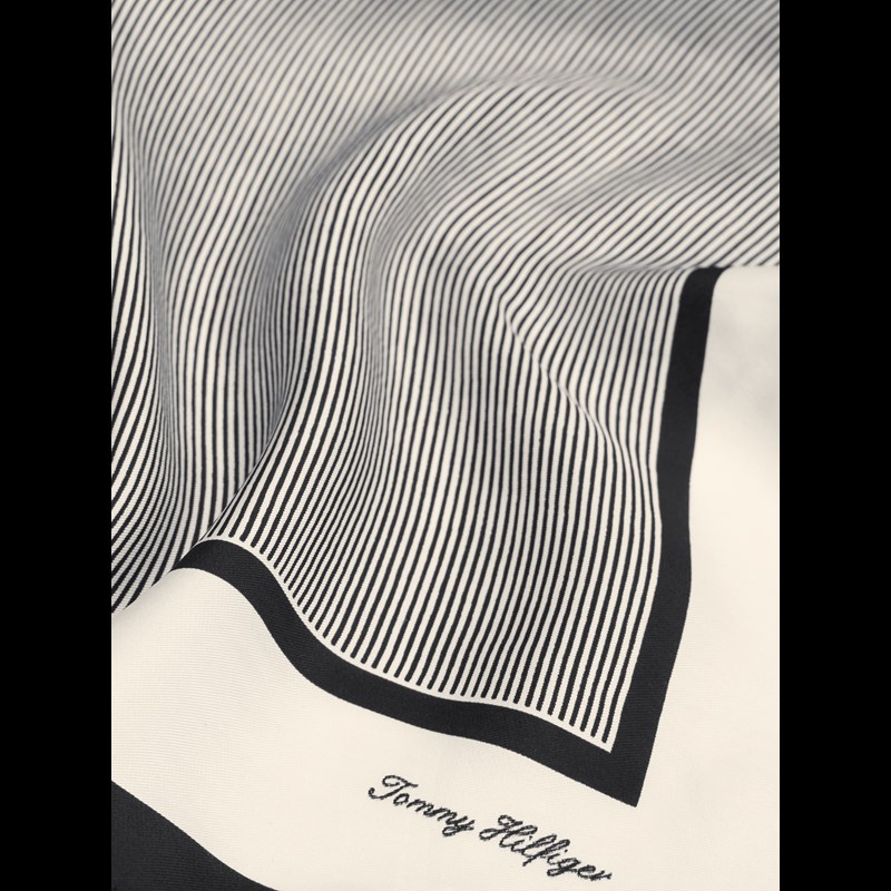 Tommy Hilfiger Tørklæde Elevated Flag Blå 4