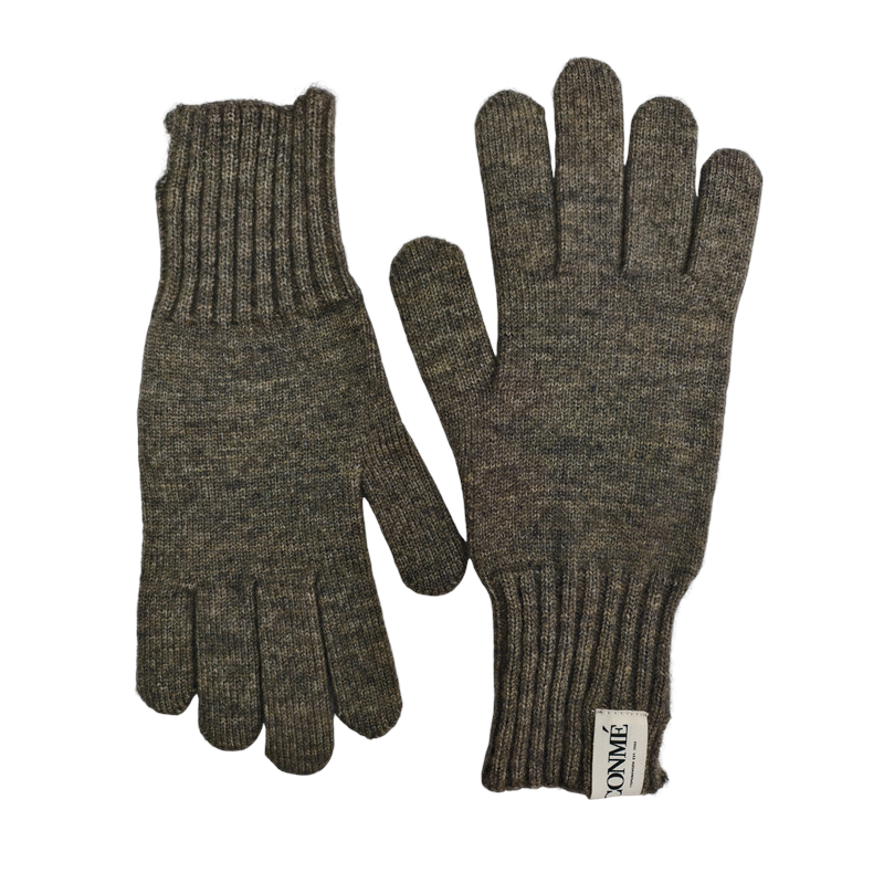 Conmé Vana Nora Brun 4