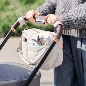 Done By Deer Skötväska Quiltet Sand alt image