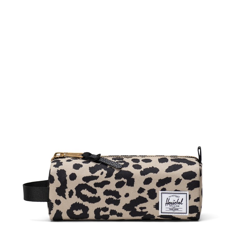 Herschel Penalhus Settlement Leopard 1