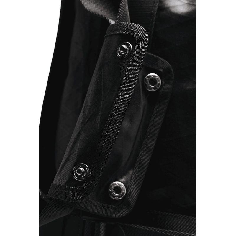 RAINS Duffelväska TexXel S W3 Svart 6