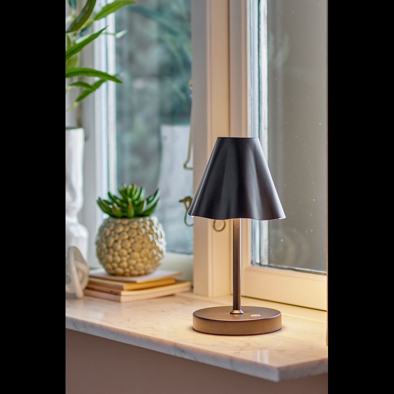 Bloomingville Lampa Lianna Svart 2