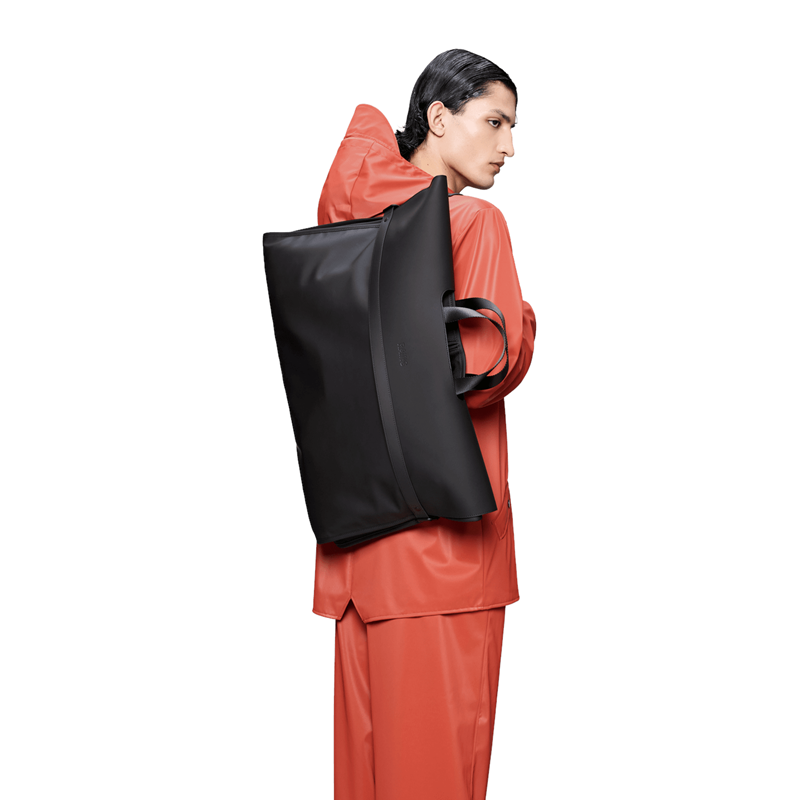 RAINS Dräktpåse W3 Svart 2