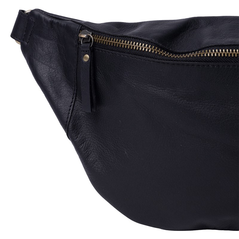 RE:DESIGNED Bæltetaske Selina Sort 4