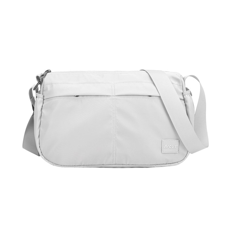 Arcus Crossbody Creme 1