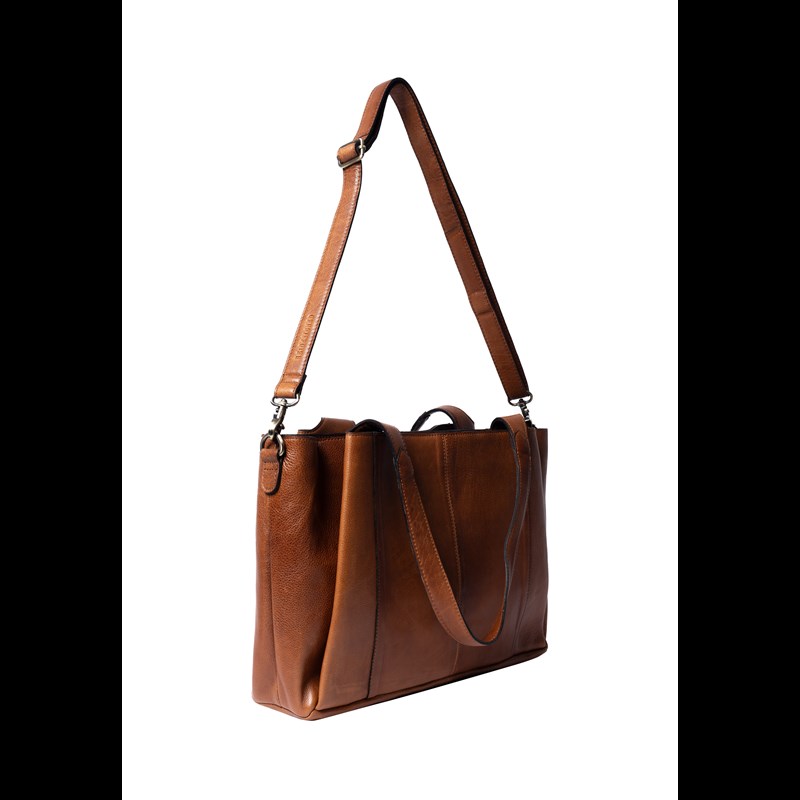 RE:DESIGNED Skuldertaske Nisa Big Brun 7