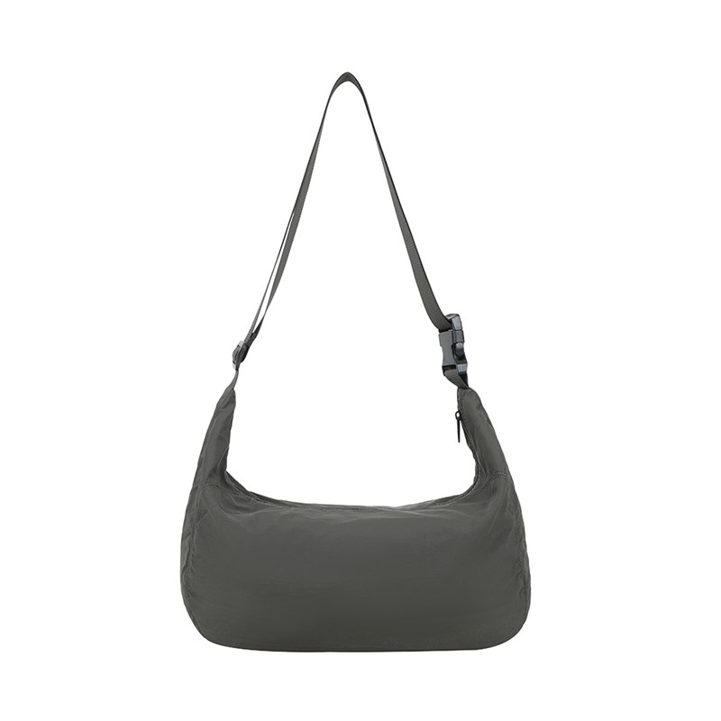 Again Midjeväska Opera M. Brun 2