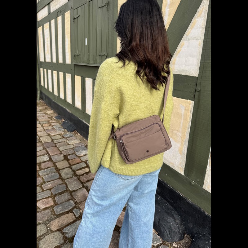 Aura Crossbody Novara Recycled Taupe 2