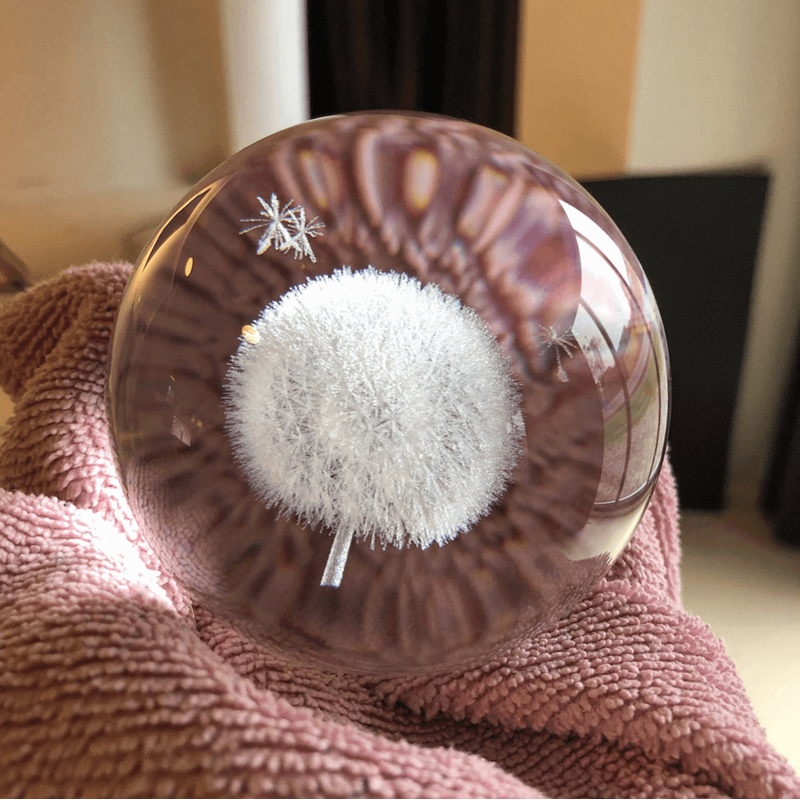 Kasia Lilja Krystalkugle Mælkebøtte Transparent 5