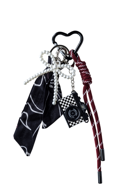 Väskhänge charm kamera