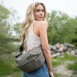Again Crossbody Rock Oliven alt image