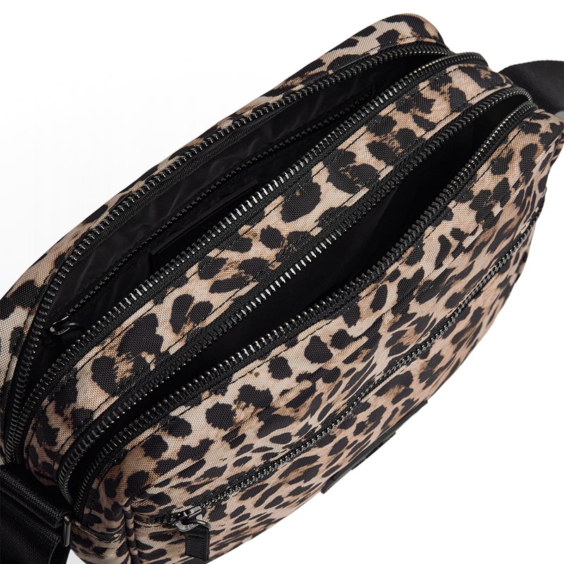 MARKBERG Crossbody Flame Leopard 4