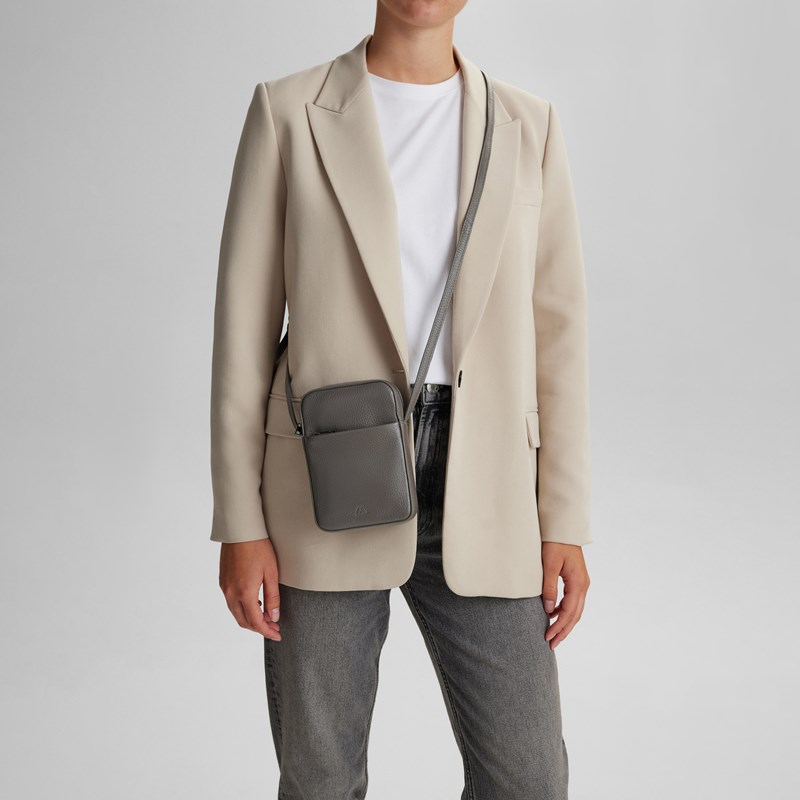 MARKBERG Crossbody Bobbie Mini Grain Svamp 2
