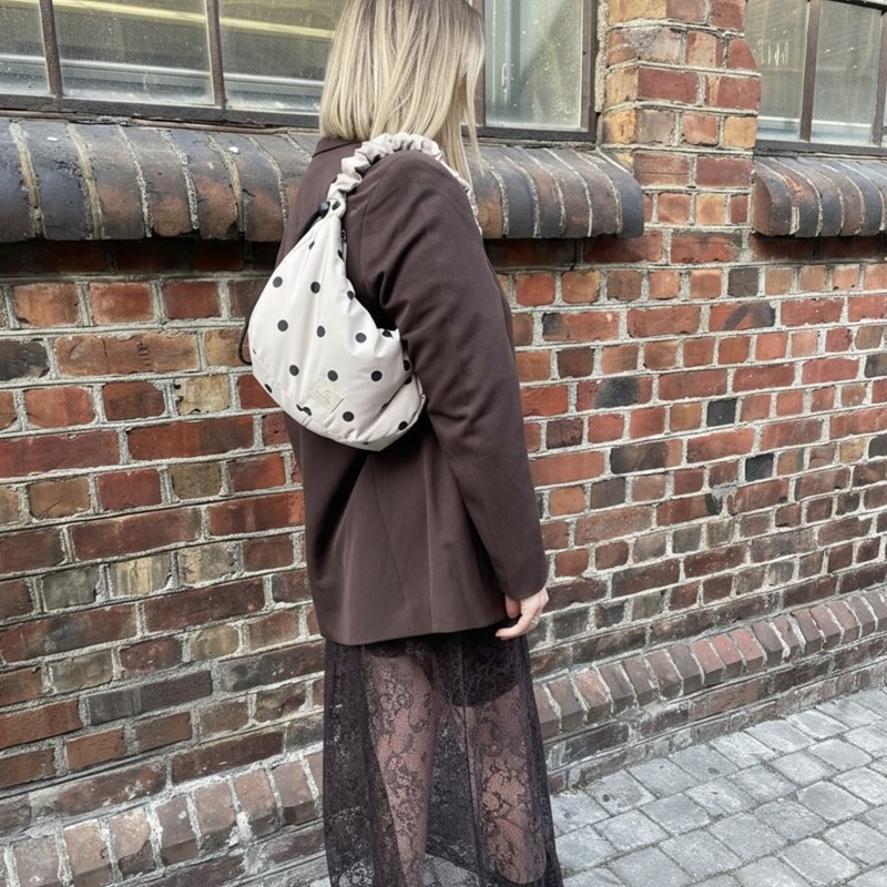 MARKBERG Håndtaske Cravembg  Creme/Sort 7