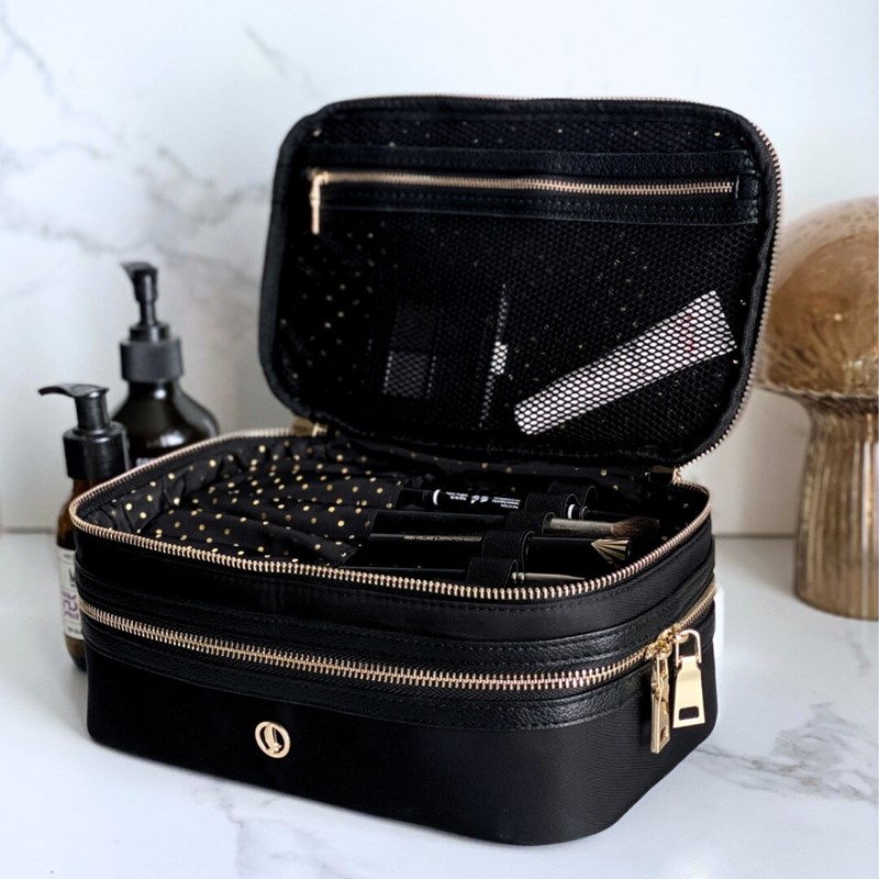 Coming Copenhagen Beauty Box Midi Svart 4