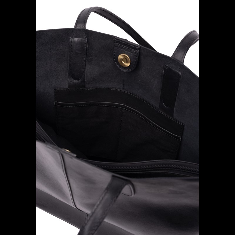 RE:DESIGNED Skuldertaske Oline Sort 5