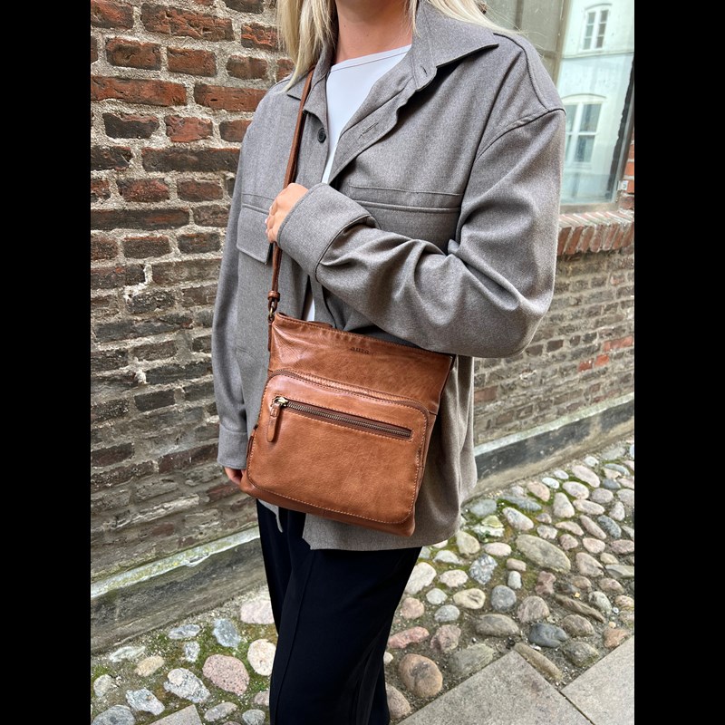 Aura Crossbody Havanna Konjak 9