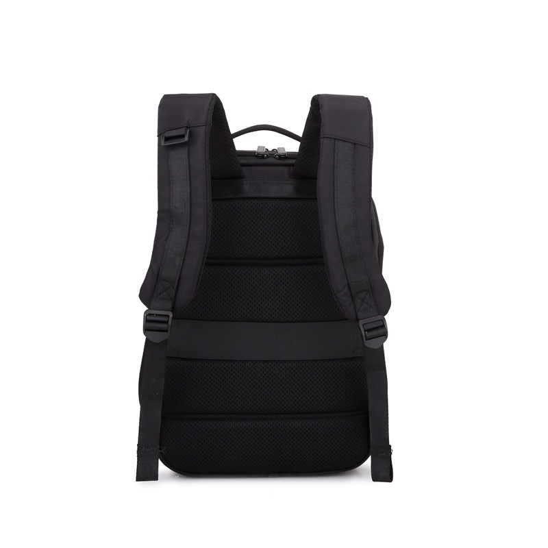 Tyler & Co Rygsæk Space Sort 15" 3