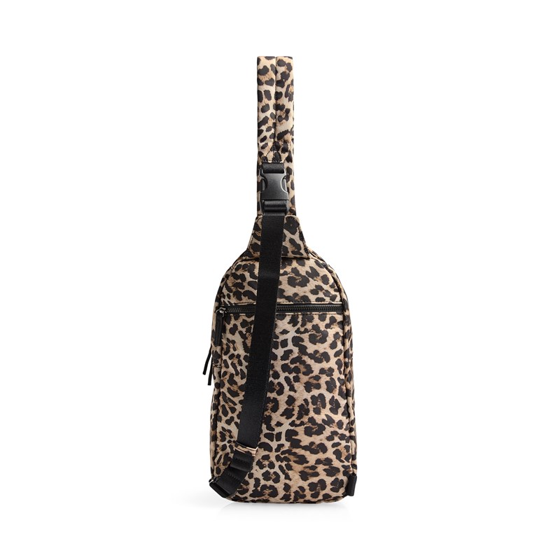 MARKBERG Sling Bag Trek Leopard 4