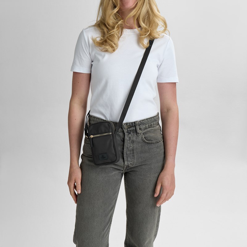 MARKBERG Crossbody State Mini Sort/Guld 2