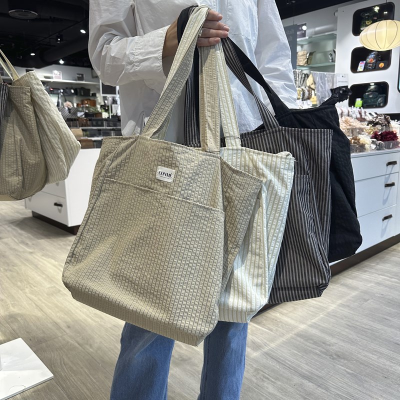 Conmé Shopparväska Kristina Grå 2